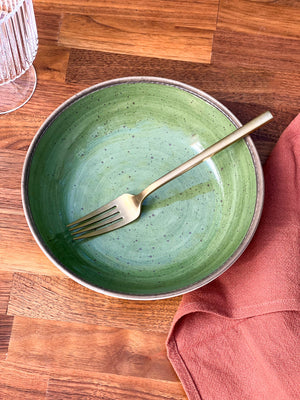 Outdoor Retreat Dinnerware
